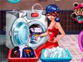 Игра Леди Баг стирает костюмы онлайн Игра Леди Баг стирает костюмы онлайн