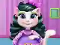 Игра Беременная Китти в Спа онлайн